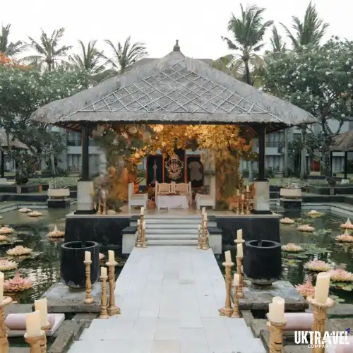 Luxury hotel wedding venue in Rishikesh with elegant mandap setup